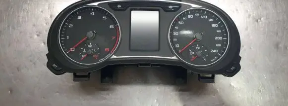 Audi A1 Speedometer (instrument cluster) 8X0920930G 0252H02 5332538