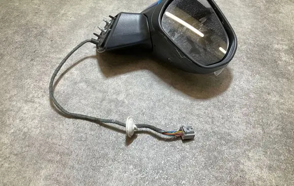 Ford Puma Front door electric wing mirror