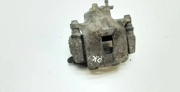 Toyota Corolla Verso E121 Front brake caliper
