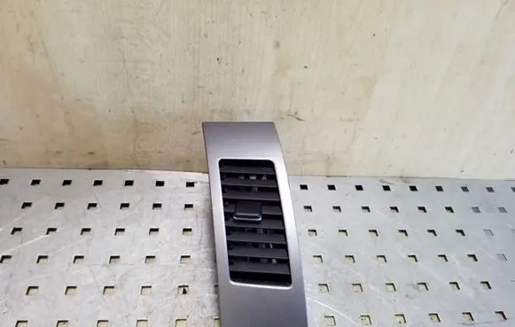Mitsubishi Outlander Dash center air vent grill 8030A013ZZ