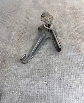 Toyota Avensis T270 Engine bonnet/hood lock/latch loop/hook 