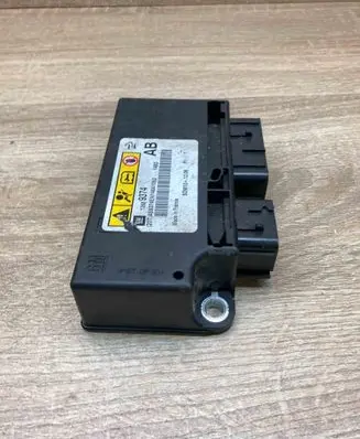 Opel Astra J Airbag control unit/module 13589374