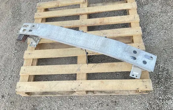 Lexus CT 200H Front bumper cross member