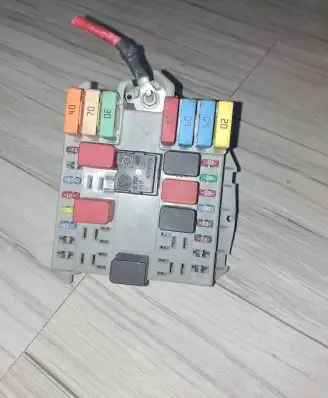 Fiat Punto (188) Fuse box set 46835425