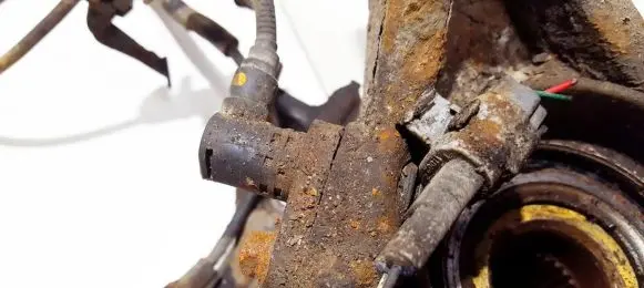 Toyota Previa (XR30, XR40) II ABS brake wheel speed sensor