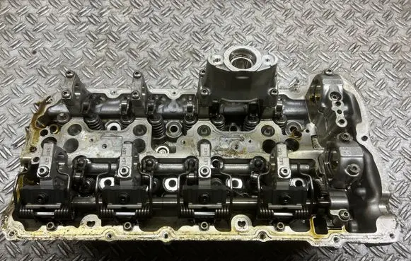 Engine head