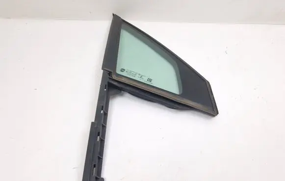 Fiat 500X Front door vent window glass four-door E000255 DOT24M19AS2 43R007951