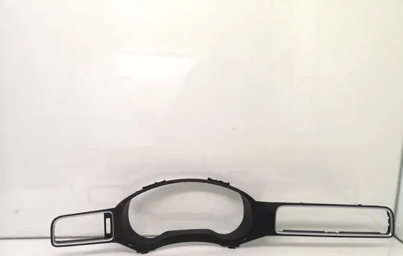 Volkswagen Jetta VI Dashboard trim