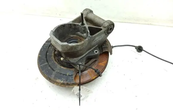Jaguar XJ X300 Rear wheel hub MJA3290AAC