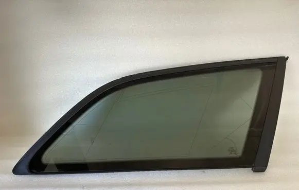 Audi A6 S6 C6 4F Rear side window 4F9845300