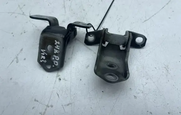 Front door hinge set