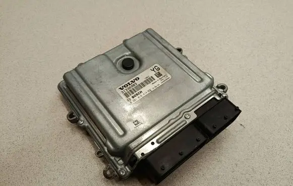 Volvo S80 Engine control unit/module 31336983 1039S50500 0281018414