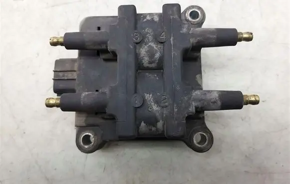 Subaru Forester SF High voltage ignition coil 