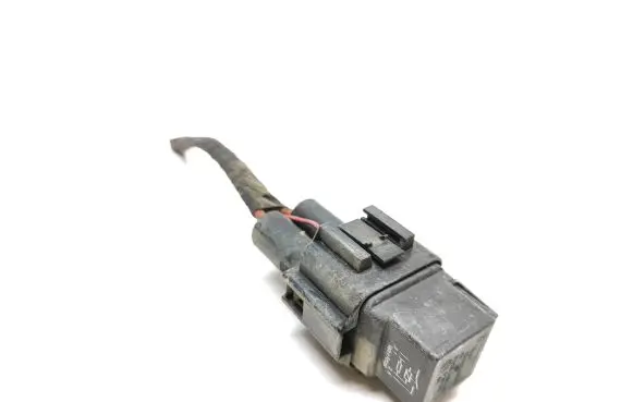 Coolant fan relay