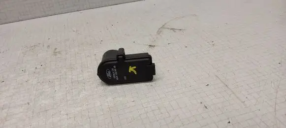 Ford Focus Headlight level adjustment motor XS4X13K198AB