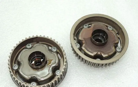 Opel Zafira B Camshaft pulley/ VANOS 55567049 55567048