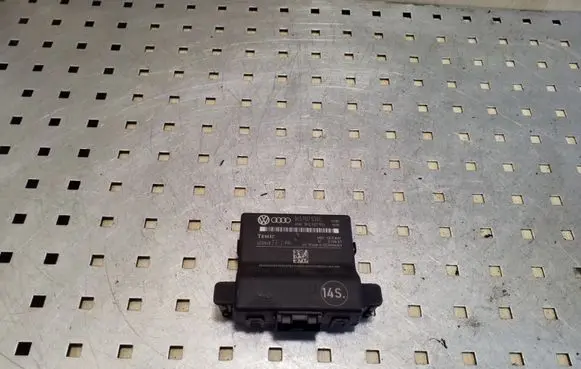 Seat Leon (1P) Other control units/modules 1K0907530L 1K0907951
