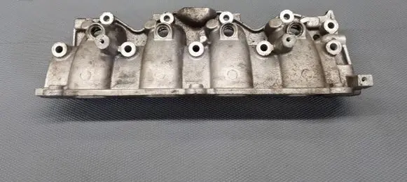 Renault Laguna I Intake manifold