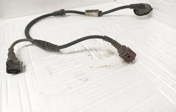 Audi A4 S4 B8 8K Rear ABS sensor wiring 3B0973722A