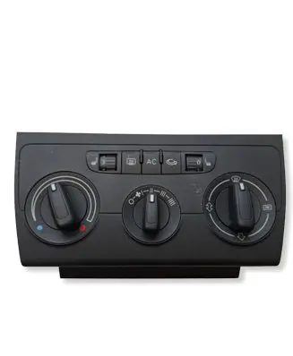 Audi A3 S3 8P Climate control unit 