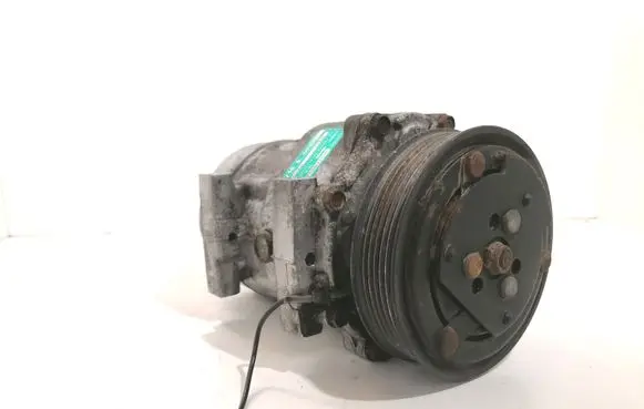 Volvo S40, V40 Air conditioning (A/C) compressor (pump) 7700872159 1142C