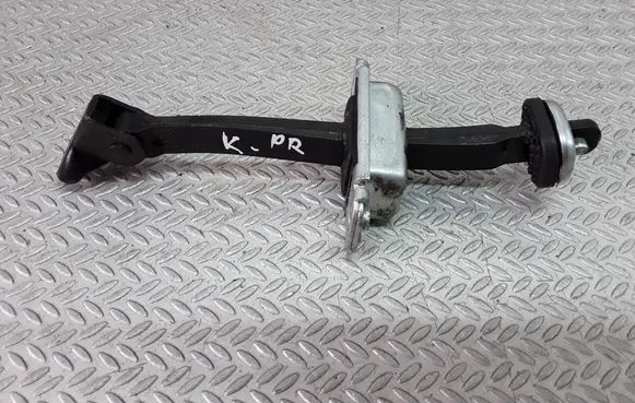 Opel Antara Front door check strap stopper