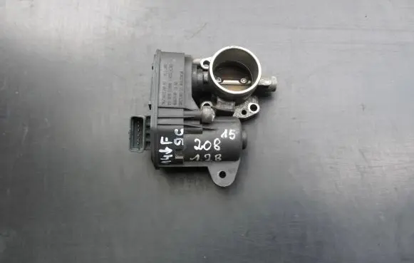 Peugeot 208 Throttle valve 9673622380 911101