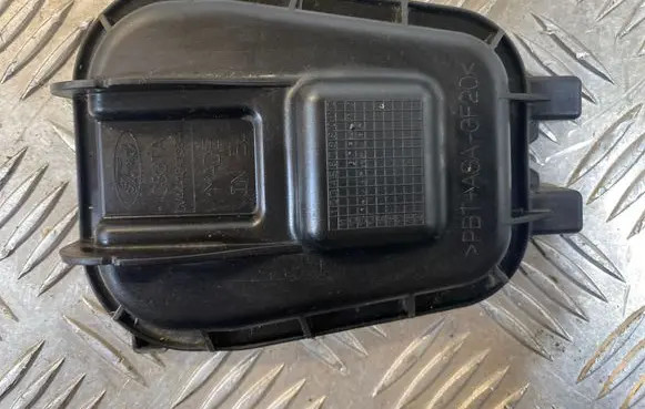 Ford Kuga I Headlight/headlamp dust cover CV4413A136AA Q83TA