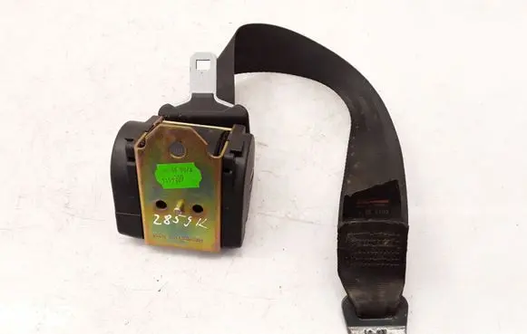 Peugeot 406 Rear seatbelt 1151109
