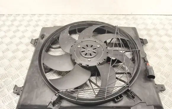 Chrysler Grand Voyager V Radiator cooling fan shroud 00002407 28905000011 04736903