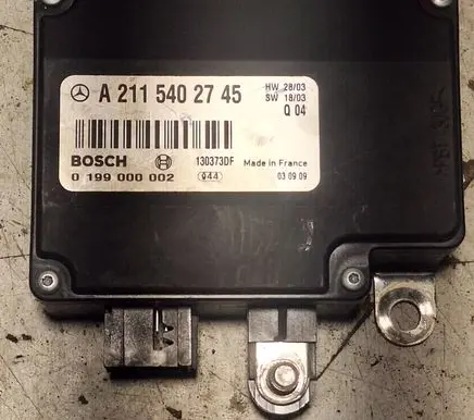 Mercedes-Benz E W211 Battery control module A2115402745 0199000002 130373DF