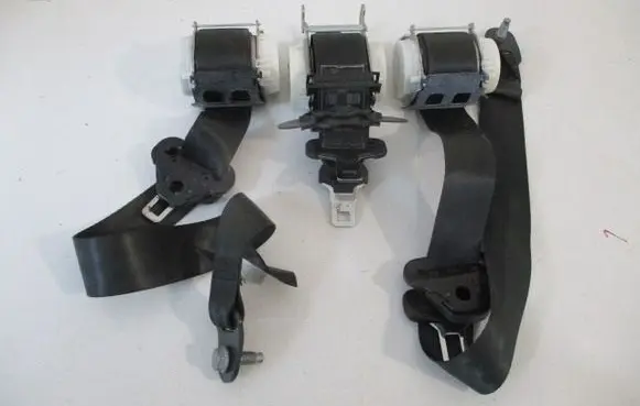 Peugeot 5008 Set of seat belts 9682053680