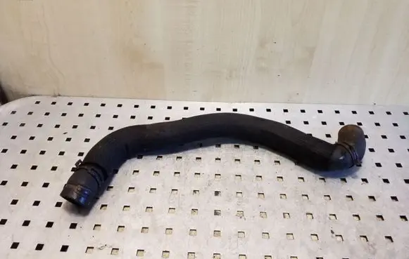 Renault Trafic II (X83) Engine coolant pipe/hose
