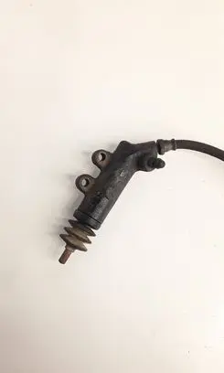 Clutch slave cylinder