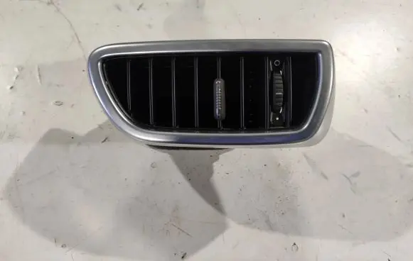 Porsche Cayenne (92A) Dashboard side air vent grill/cover trim 7P5819704D L0LZZ0069 L0L330069V