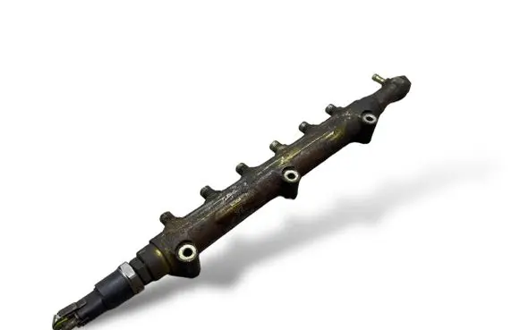 Volvo S60 Fuel main line pipe 8658252 0445215010 000773