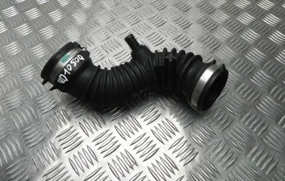 Opel Vivaro Air intake hose/pipe NBR VD10500