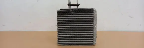 Nissan Navara D22 Air conditioning (A/C) radiator (interior) 3Z16A2