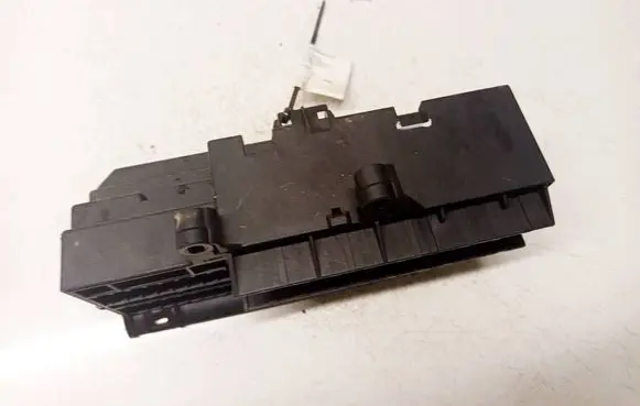 BMW 7 E65 E66 Fuse box set 