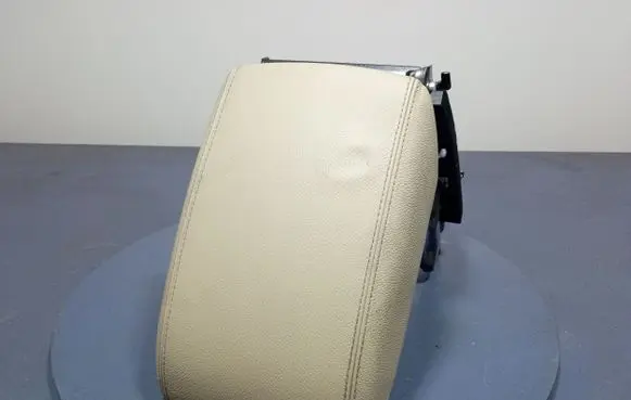 Audi Q5 SQ5 Armrest 8R0864283A