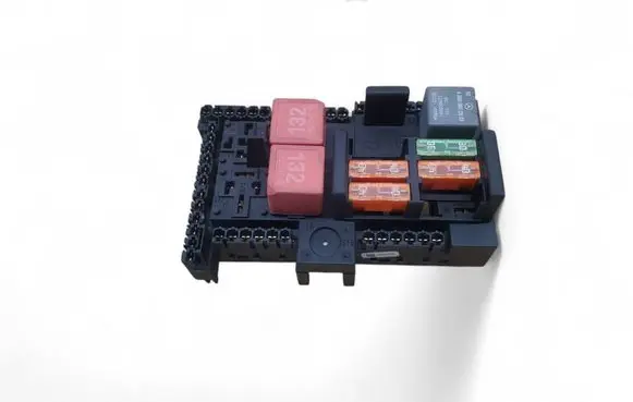 Mercedes-Benz GLC X253 C253 Fuse module A2139068701