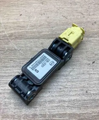 Mazda 5 Airbag deployment crash/impact sensor C23557KC0