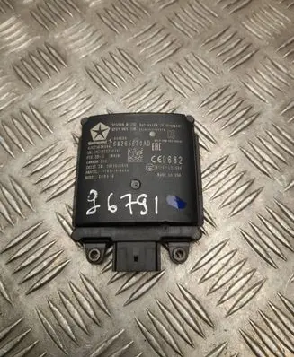 Jeep Grand Cherokee Blind spot module 68265570AD