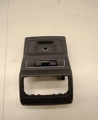 Other center console (tunnel) element