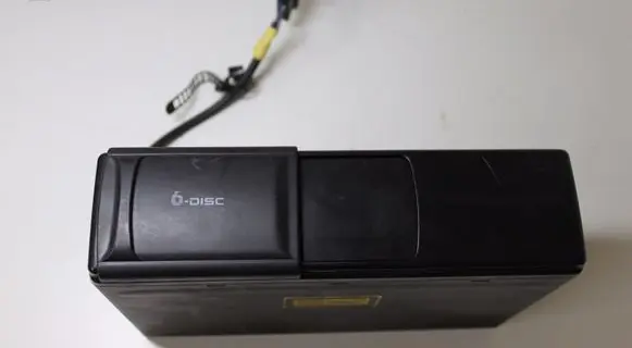 Audi A6 S6 C5 4B CD/DVD changer 4B0035111B