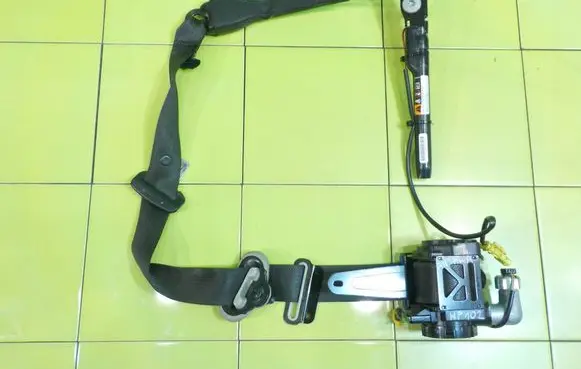 Opel Antara Front seatbelt 95473470 BEZPIECZENSTWA