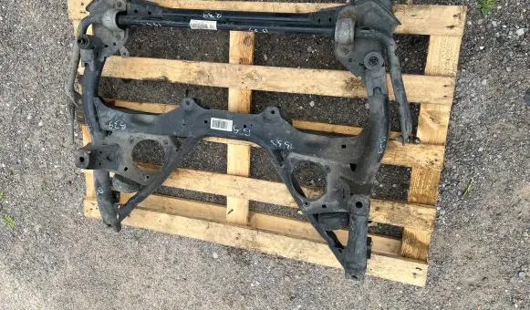 BMW 4 F36 Gran coupe Front subframe 6869291 G42629850