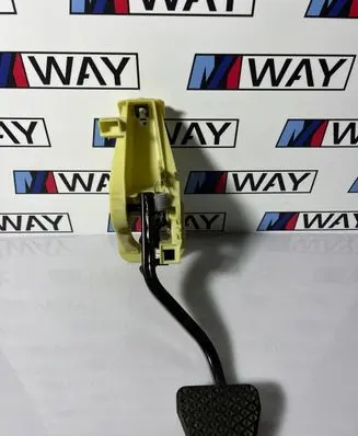 BMW X3 F25 Brake pedal 6787363