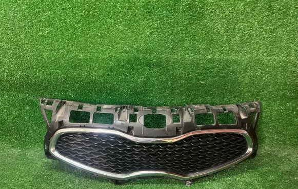 KIA Carens IV Front grill 86351-A4000