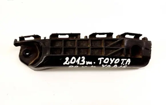 Toyota Yaris Front bumper mounting bracket 525360D090